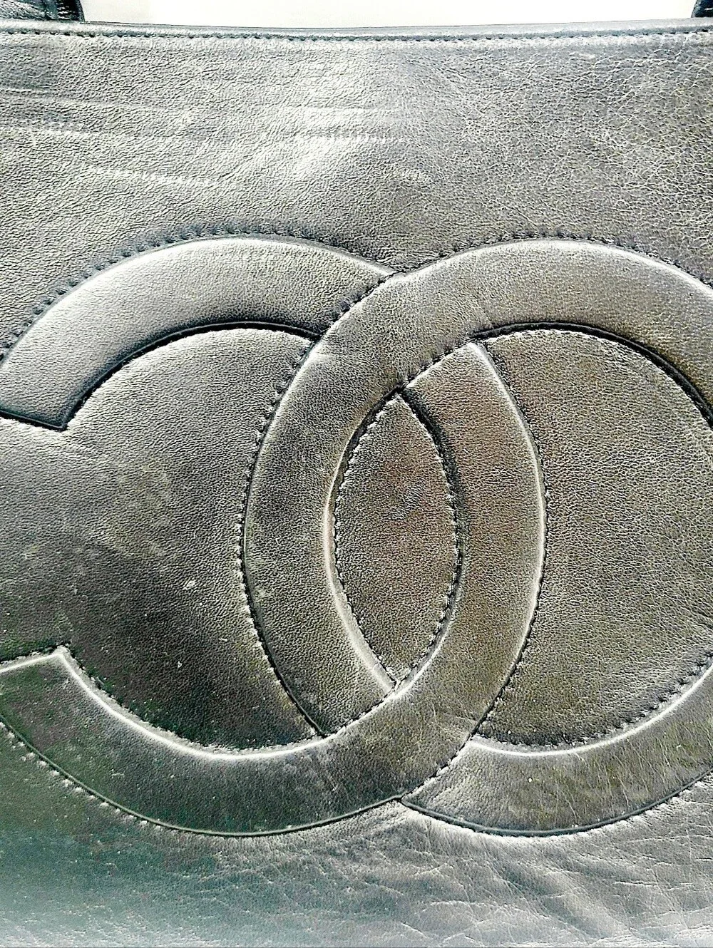 Chanel Leather Shoulder Bag